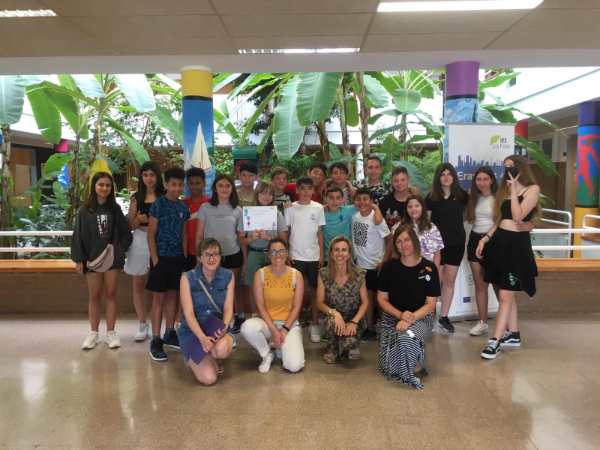 Alumnes de l’IES La Foia, finalistes en el concurs ‘Classes sense fum’ 